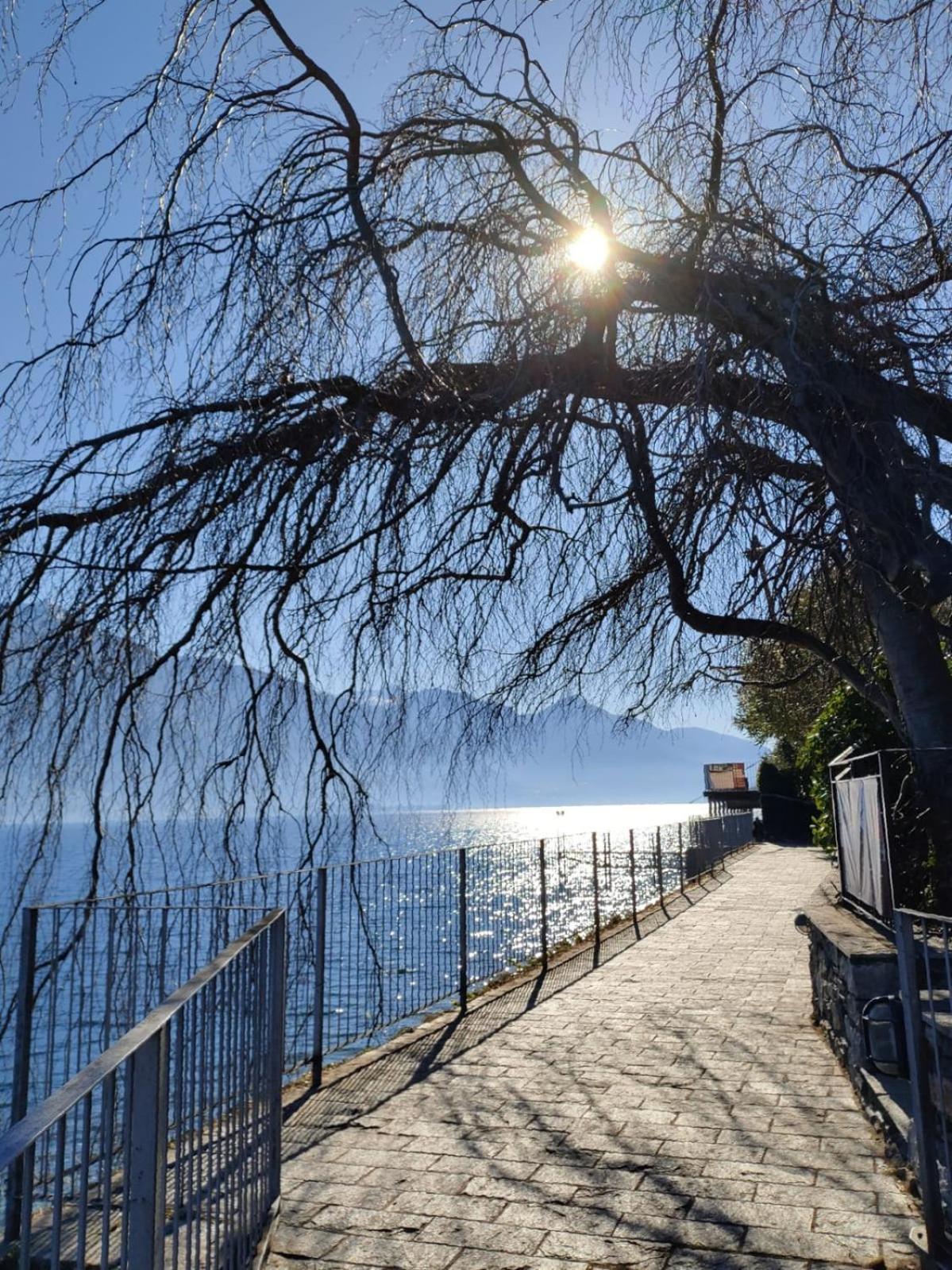 Balcony On Lake Pianello Pianello Del Lario Bagian luar foto